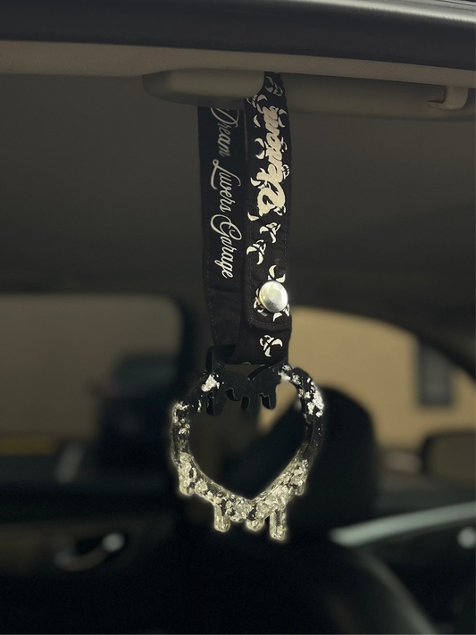 Custom Drippy Heart Tsurikawa